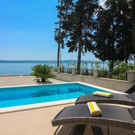 Kaštela Villa Beachfront Sea Palace מראה חיצוני תמונה